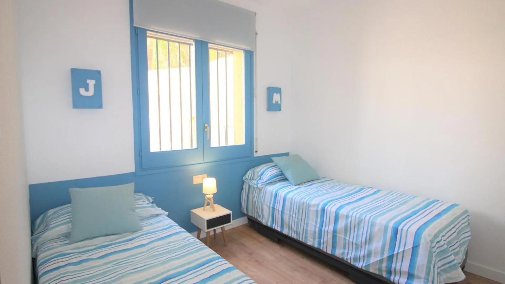 Apartamento Con Jardin A 150 M De La Playa, 2 Habitaciones, Terraza Con Vistas Parciales Al Mar, Ac, Bbq. - Es-228-151 Llanca Spain