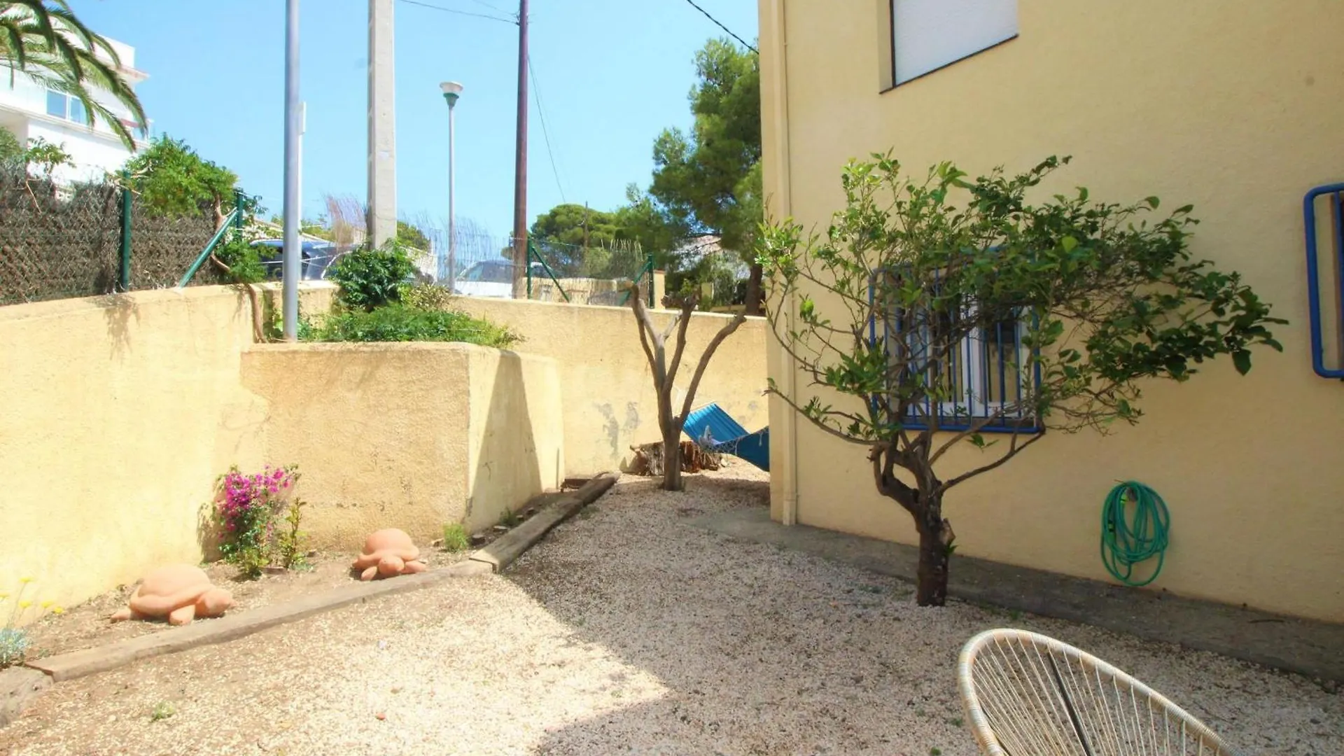 Apartamento Con Jardin A 150 M De La Playa, 2 Habitaciones, Terraza Con Vistas Parciales Al Mar, Ac, Bbq. - Es-228-151 Llanca
